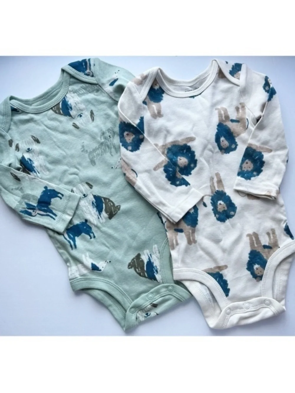 Carters • 2 Pack Bundle Baby Onesies Bodysuit Dog Lion